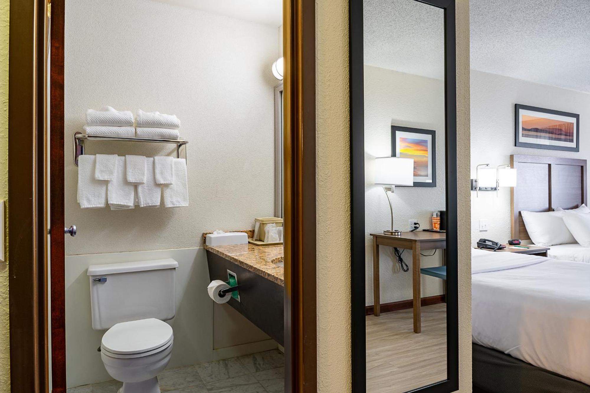 Quality Inn Milan-Sandusky Екстериор снимка