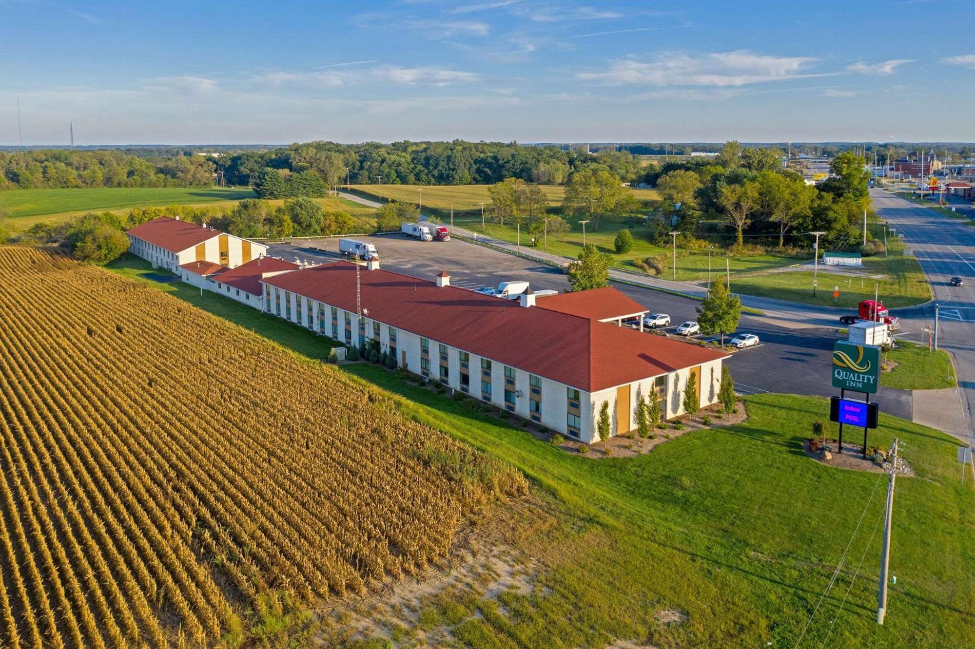 Quality Inn Milan-Sandusky Екстериор снимка