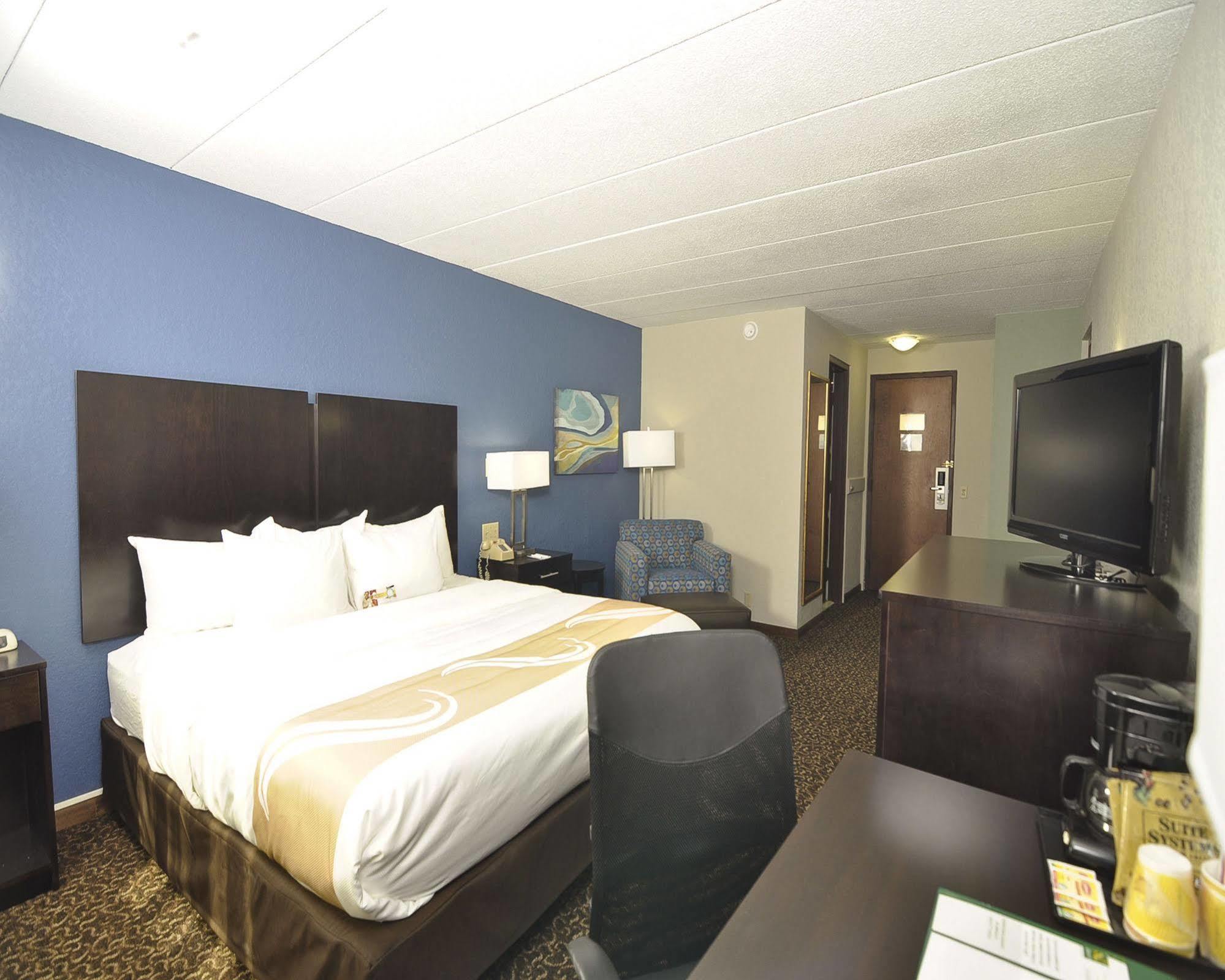 Quality Inn Milan-Sandusky Екстериор снимка
